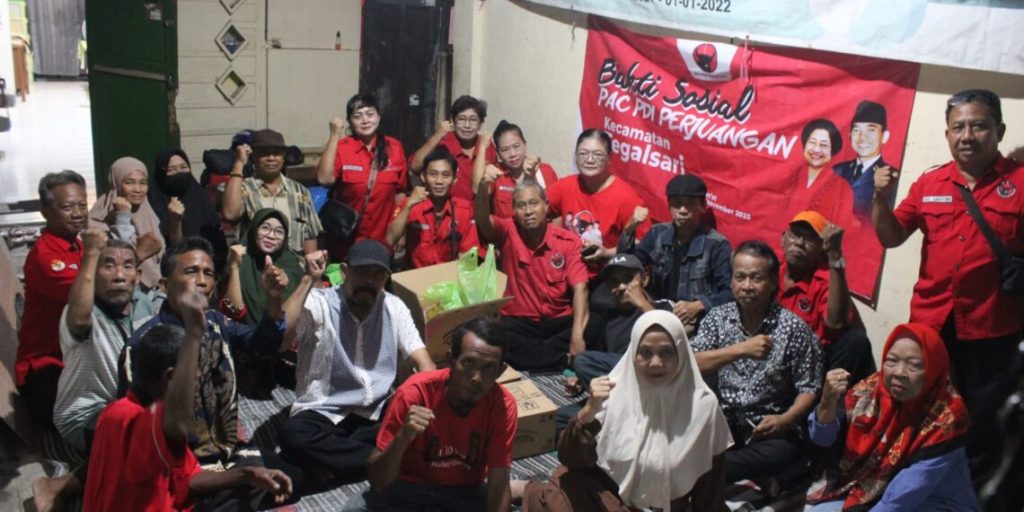 PAC PDI Perjuangan Tegalsari Gelar Pembagian Sembako, Warga Hadir Melebihi Perkiraan